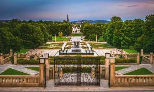 Парк скульптур Вигеланда — уникальная коллекция в Осло